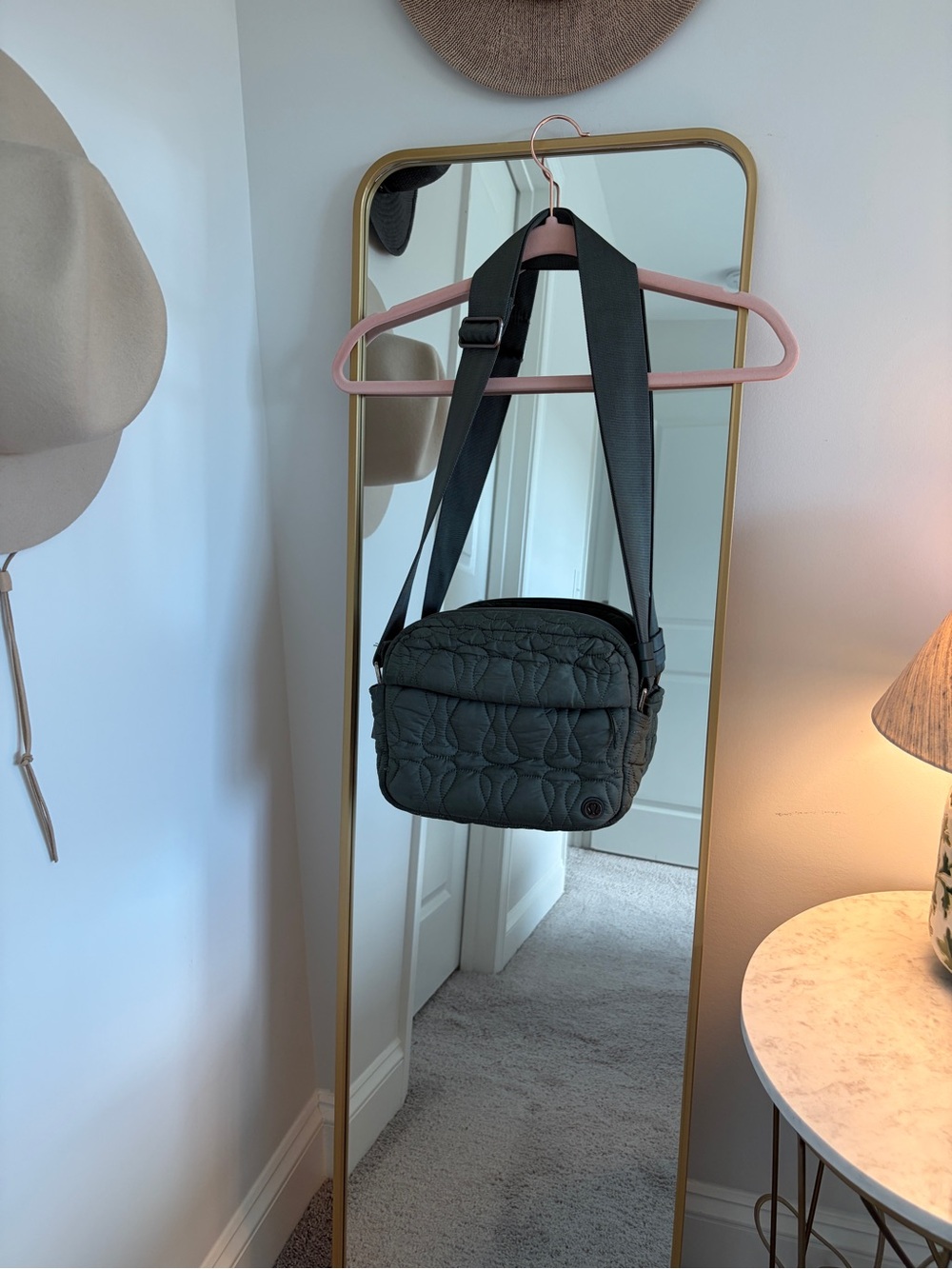 Lululemon Quilted Embrace Crossbody Bag Dark Green - Picture 12 of 12